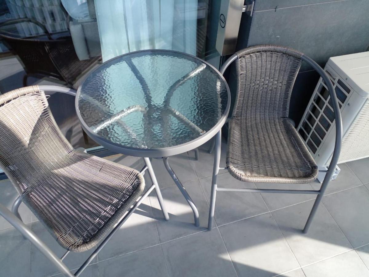 Aphrodite Apartments Батуми Екстериор снимка